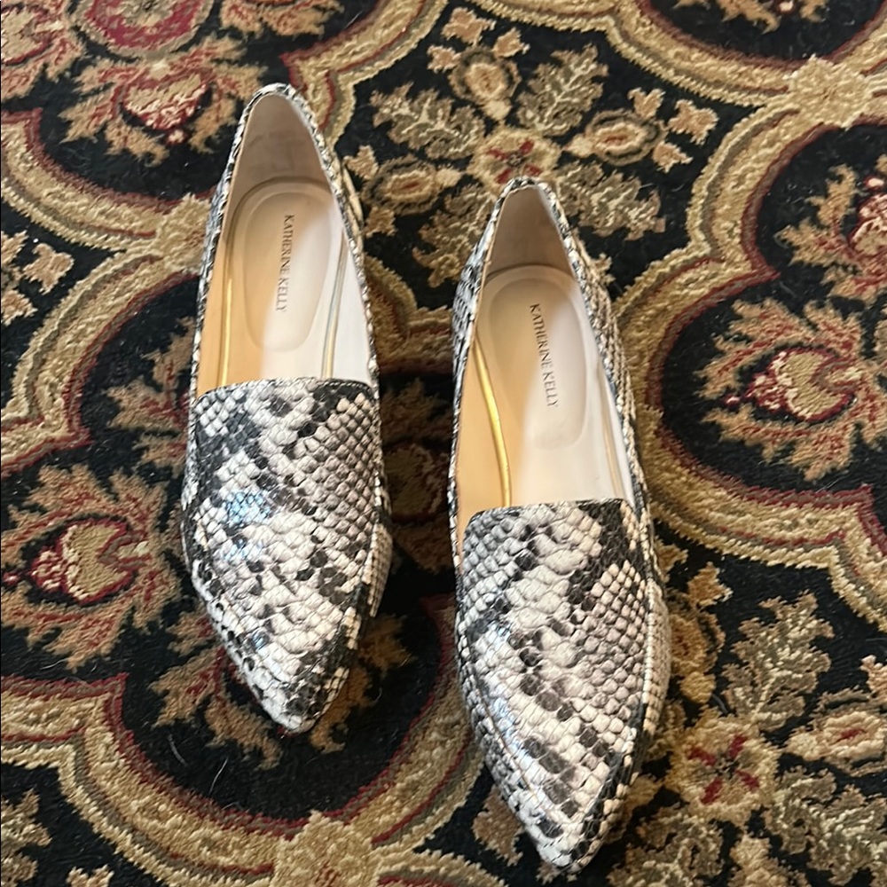Black and Gray Snakeskin Flats with Pointed Toe